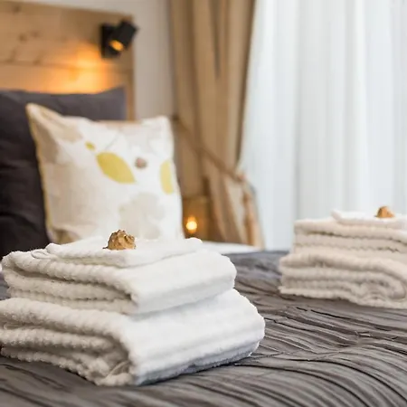 Apartment Souterrain Zuid-duinen -free Parking