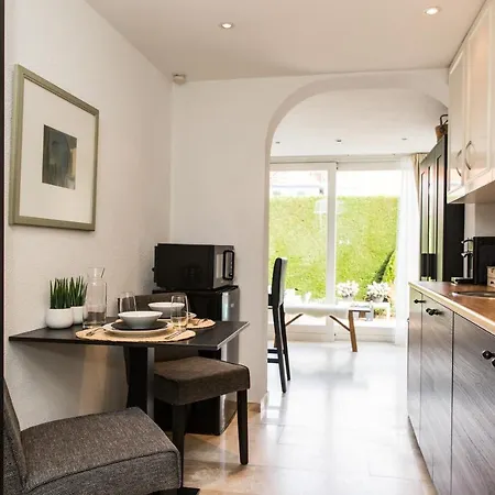 Souterrain Zuid-duinen -free Parking * Zandvoort