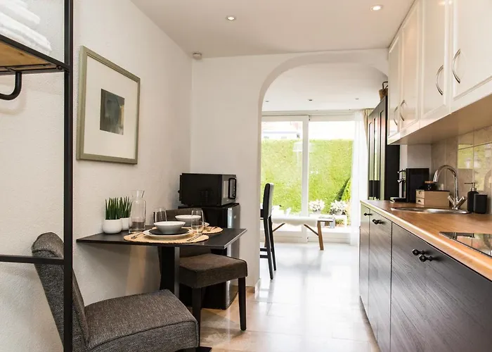 Souterrain Zuid-duinen -free Parking * Zandvoort